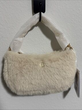 Lululemon City Essentials Nano Shoulder Bag Plush Fleece - Natural Ivory/Gold